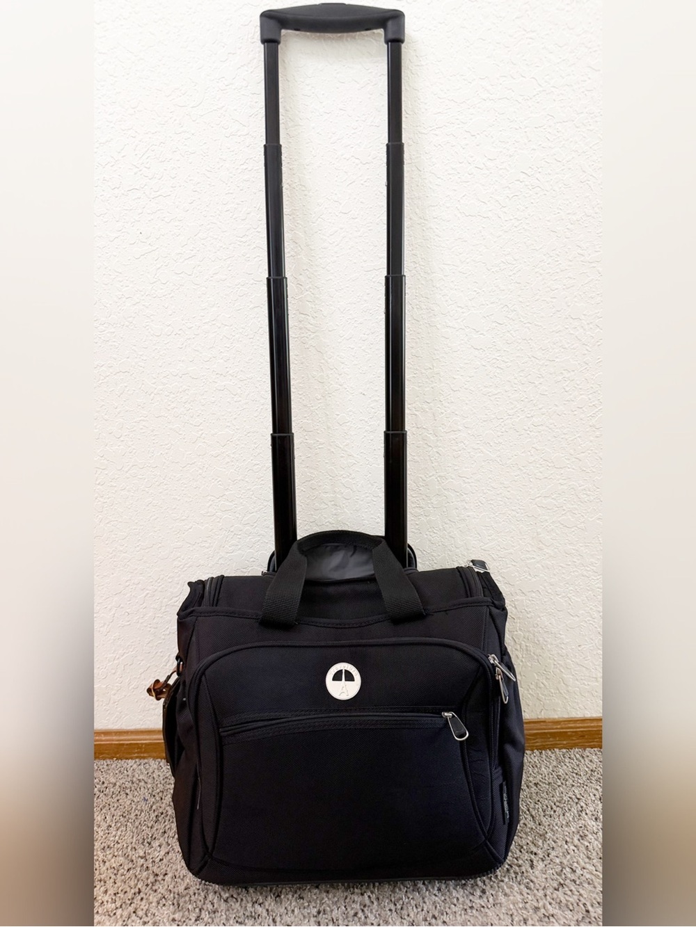 Travelpro Walkabout Lite Black Travel Weekender Bag - Compact Carryall